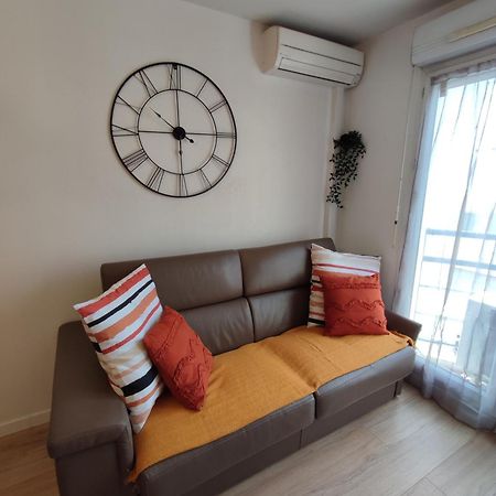 Appartement Climatise Avec Parking A 6Min A Pied De La Gare St Charles Марсель Экстерьер фото