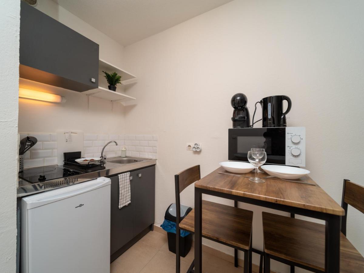 Appartement Climatise Avec Parking A 6Min A Pied De La Gare St Charles Марсель Экстерьер фото