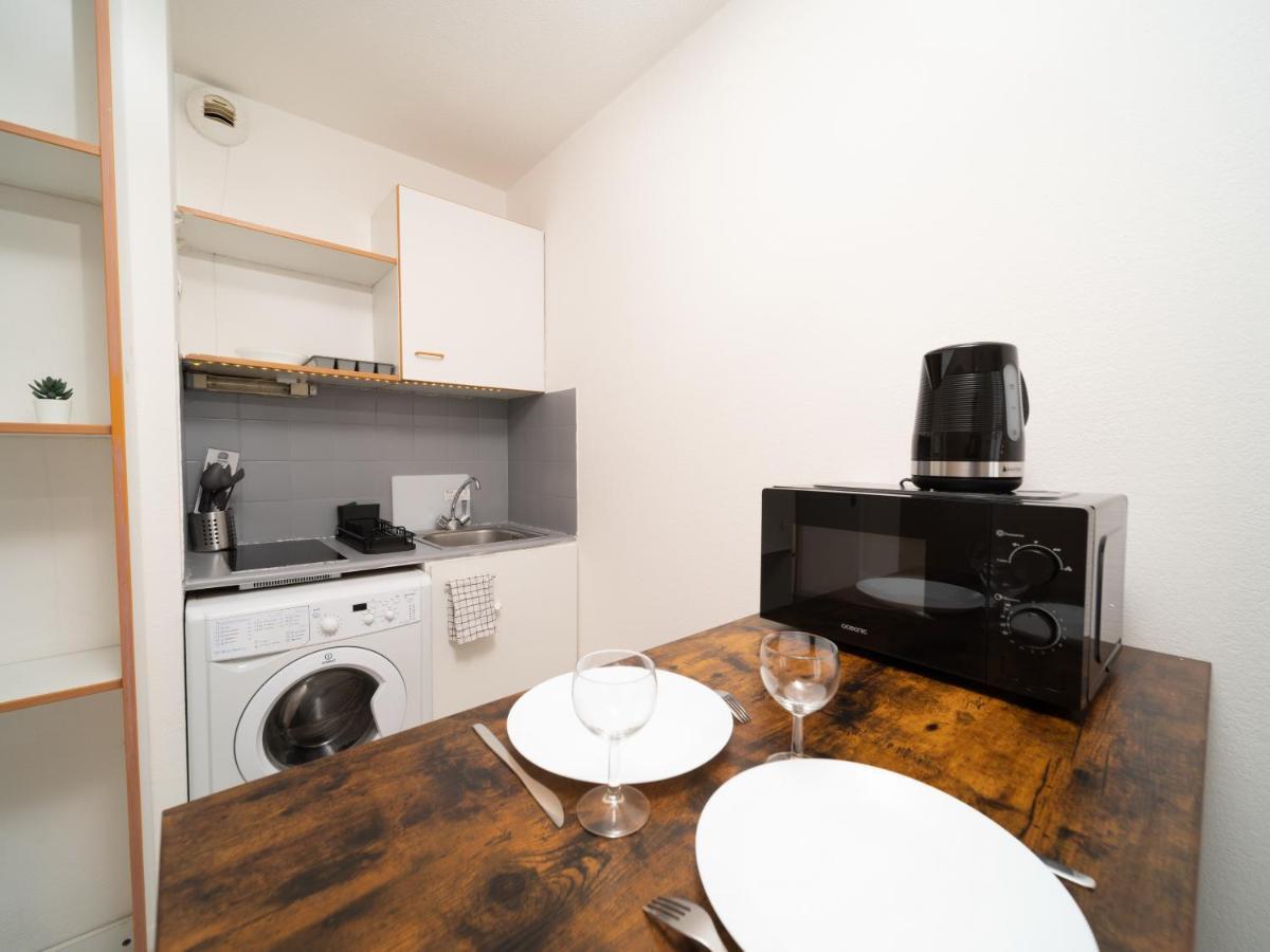 Appartement Climatise Avec Parking A 6Min A Pied De La Gare St Charles Марсель Экстерьер фото