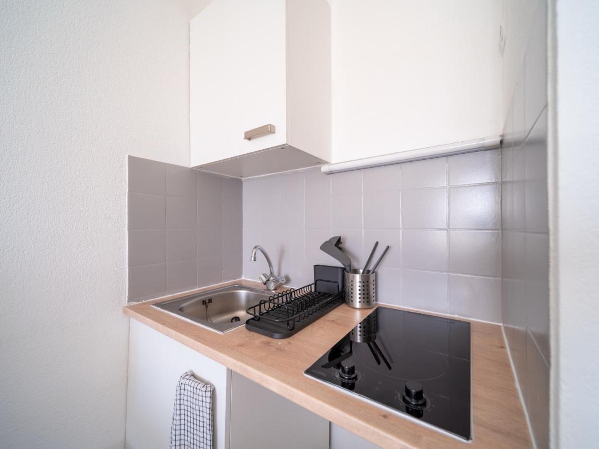 Appartement Climatise Avec Parking A 6Min A Pied De La Gare St Charles Марсель Экстерьер фото