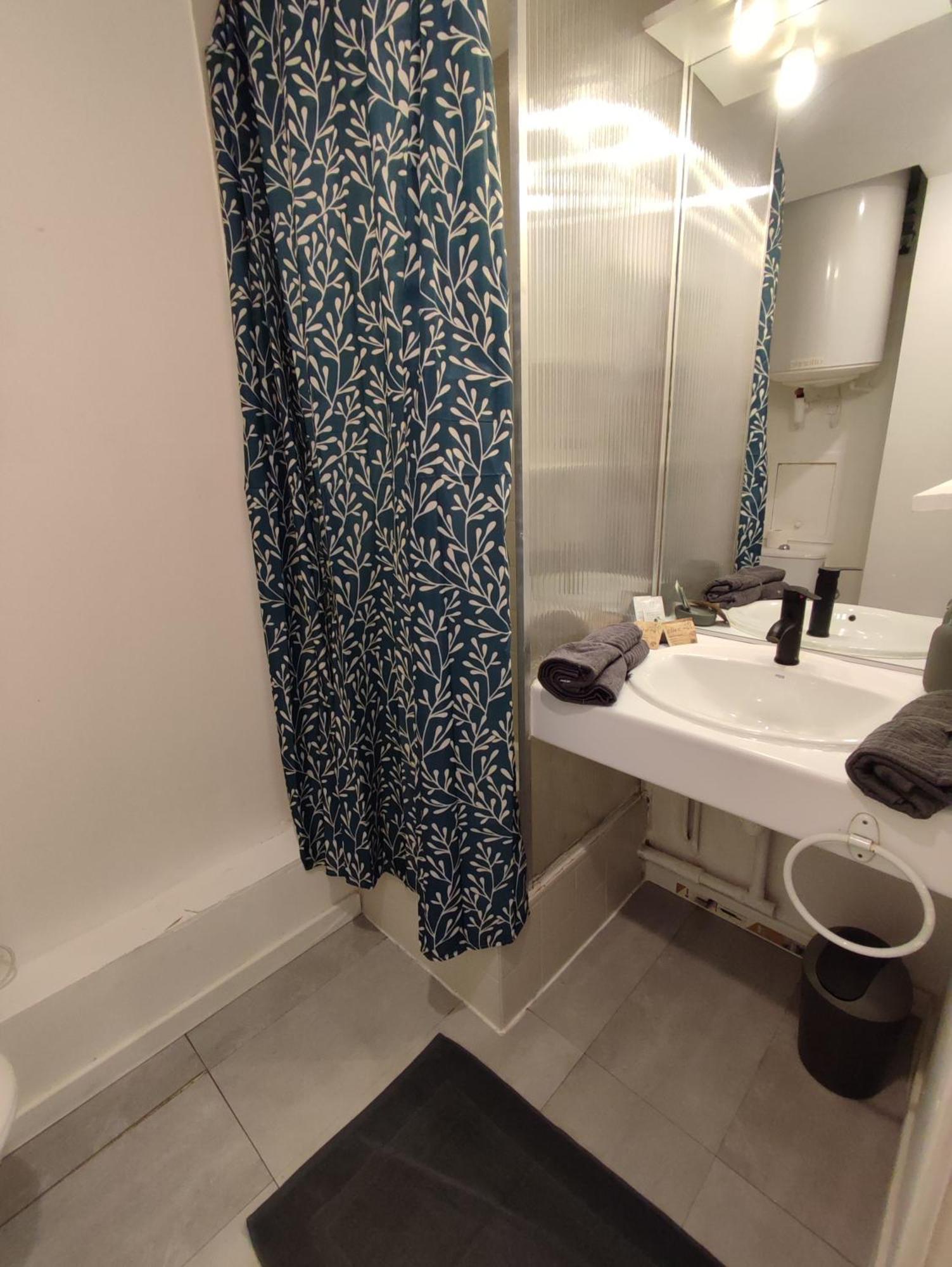 Appartement Climatise Avec Parking A 6Min A Pied De La Gare St Charles Марсель Экстерьер фото