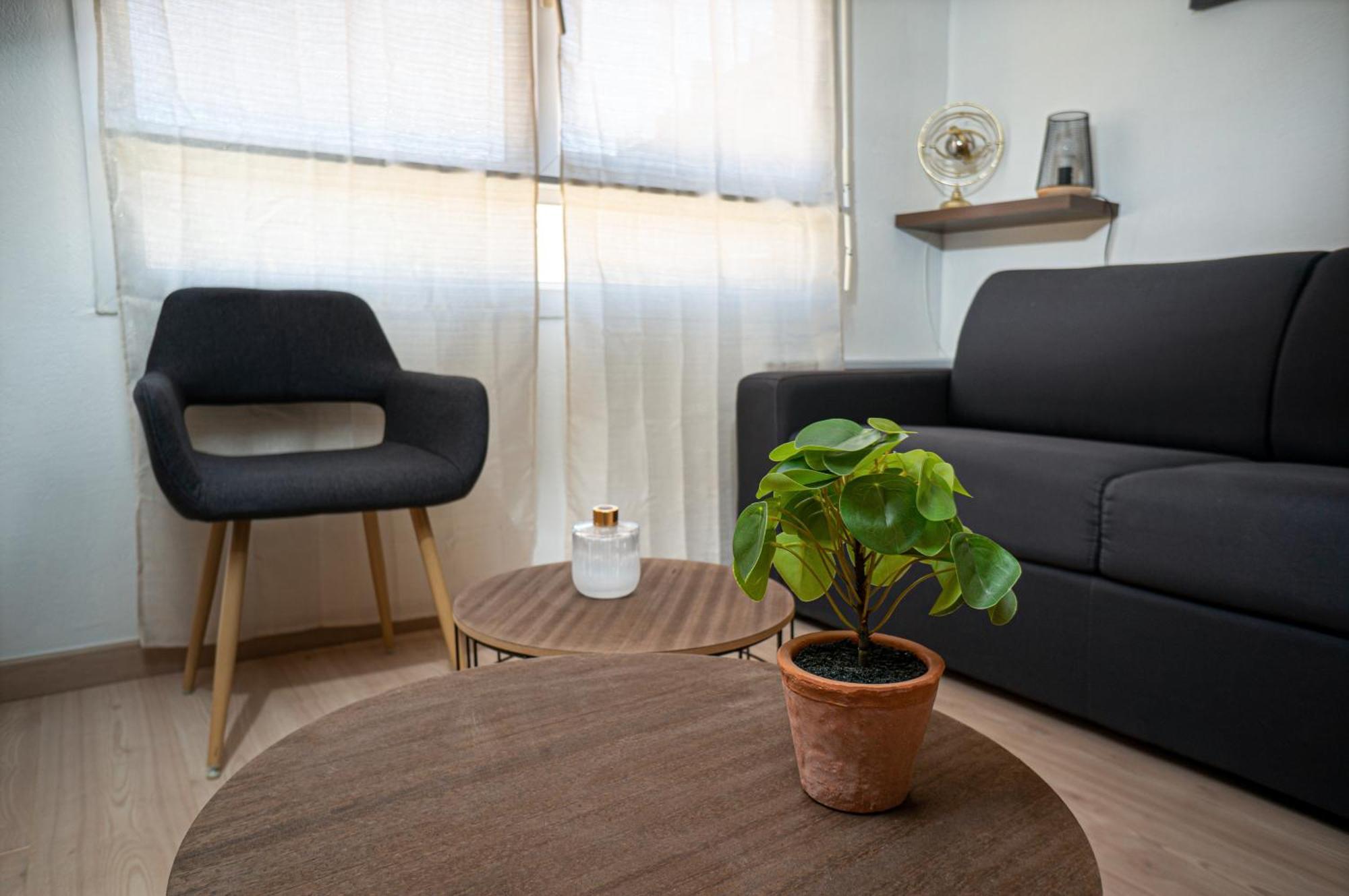 Appartement Climatise Avec Parking A 6Min A Pied De La Gare St Charles Марсель Экстерьер фото